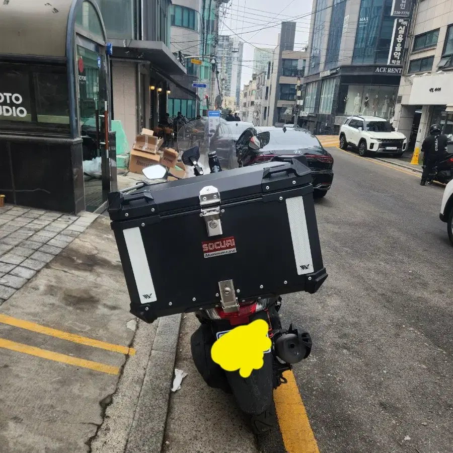 기름만 넣고 타세요