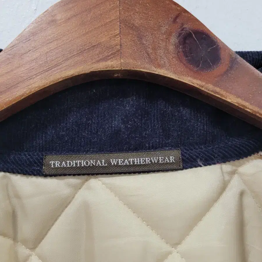 TRADITION WEATHERWEAR 퀼팅 자켓 점퍼