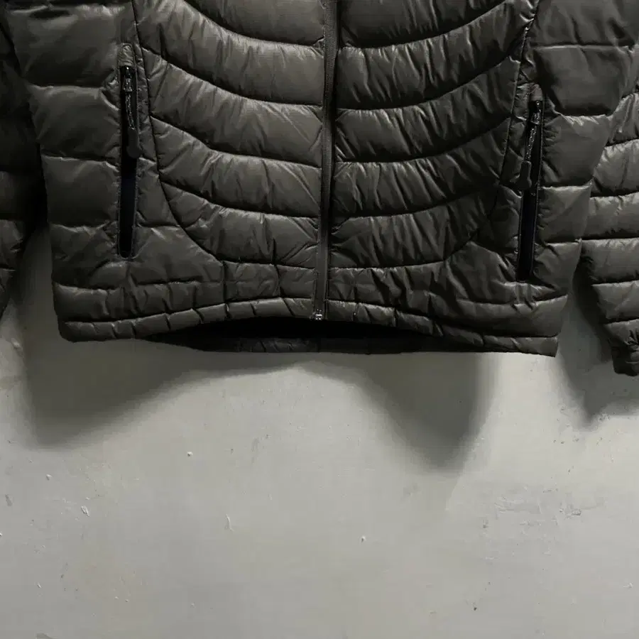 95 berghaus 구스다운 거위털 경량패딩자켓 정품