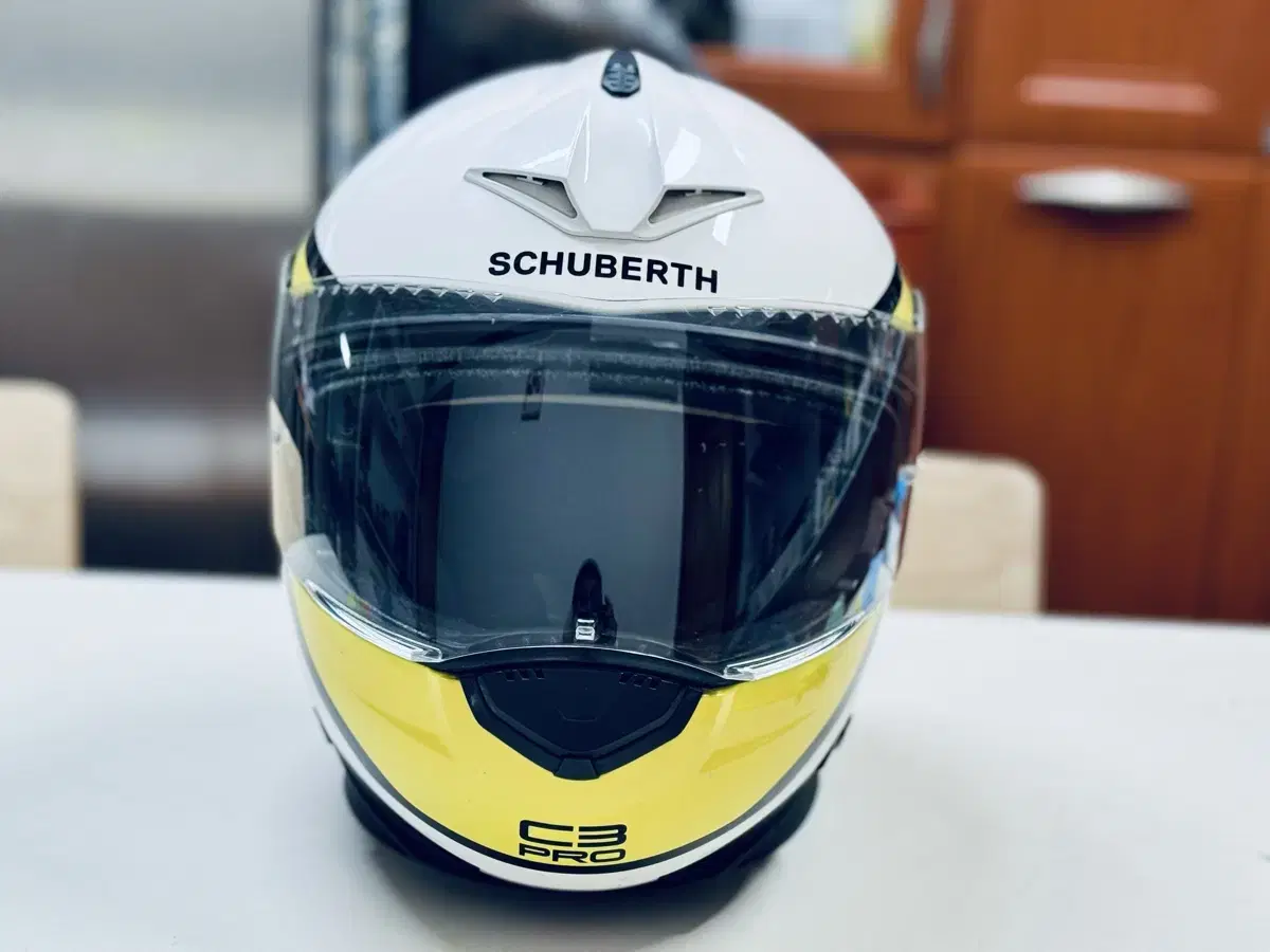 슈베르트 Schuberth C3 Pro System 헬멧