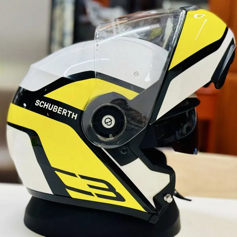 슈베르트 Schuberth C3 Pro System 헬멧