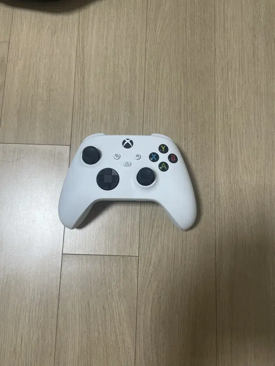 XBOX 4세대 컨트롤러 팝니다