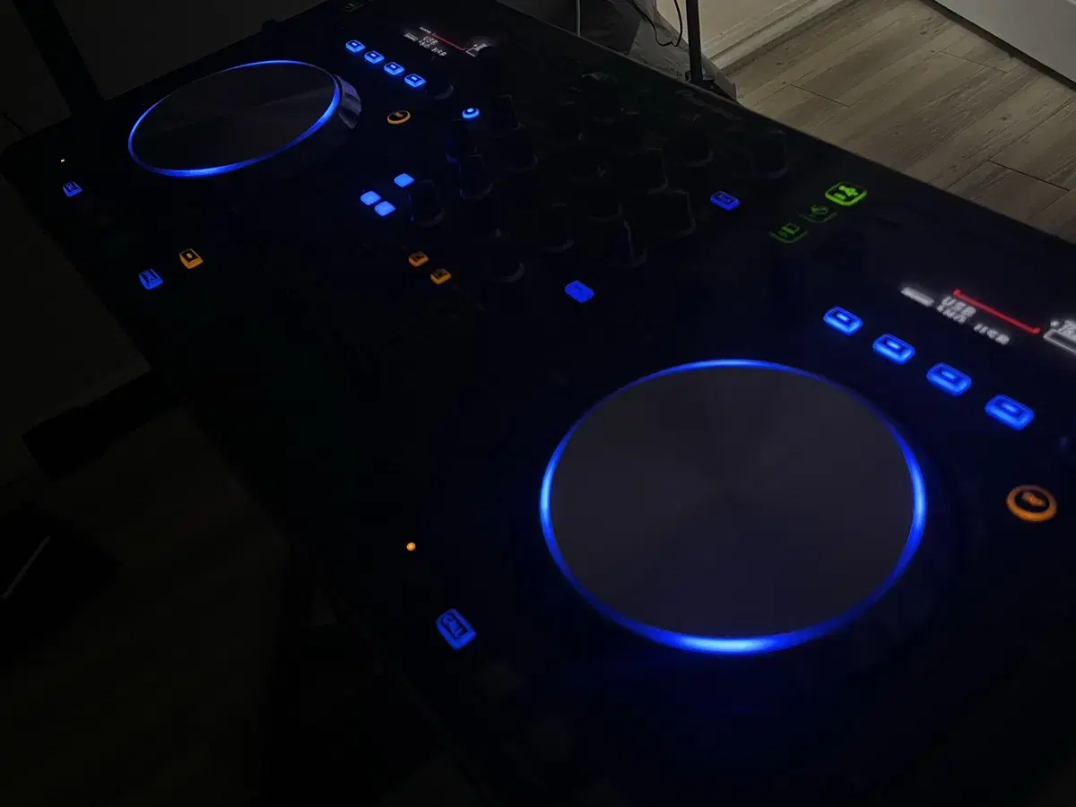 XDJ-R1