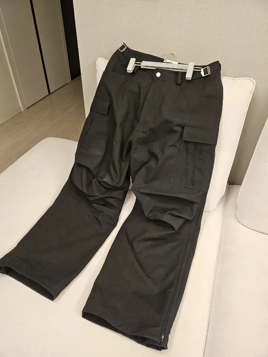 [3] Non-Nodal Side-Zip Cargo Pants Black