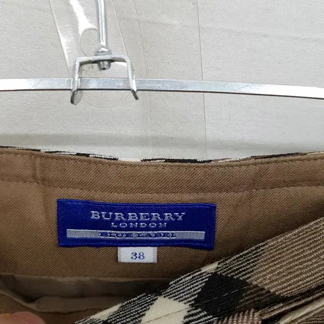 BURBERRY 버버리 블루라벨 울 스커트