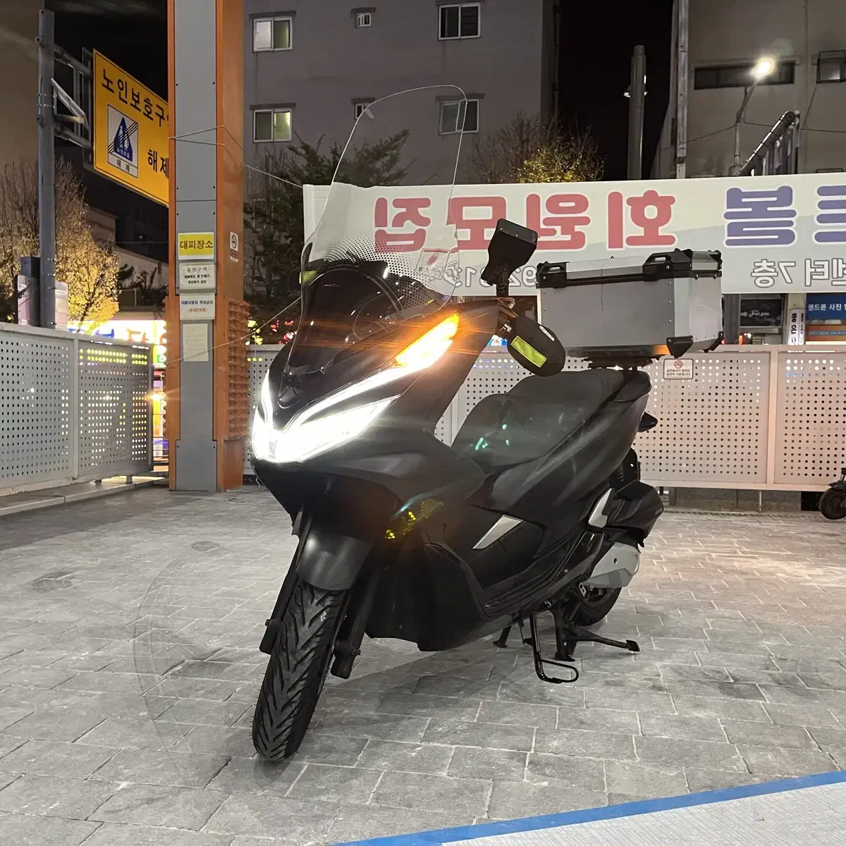 19년식 pcx125 배달셋팅 판매합니다