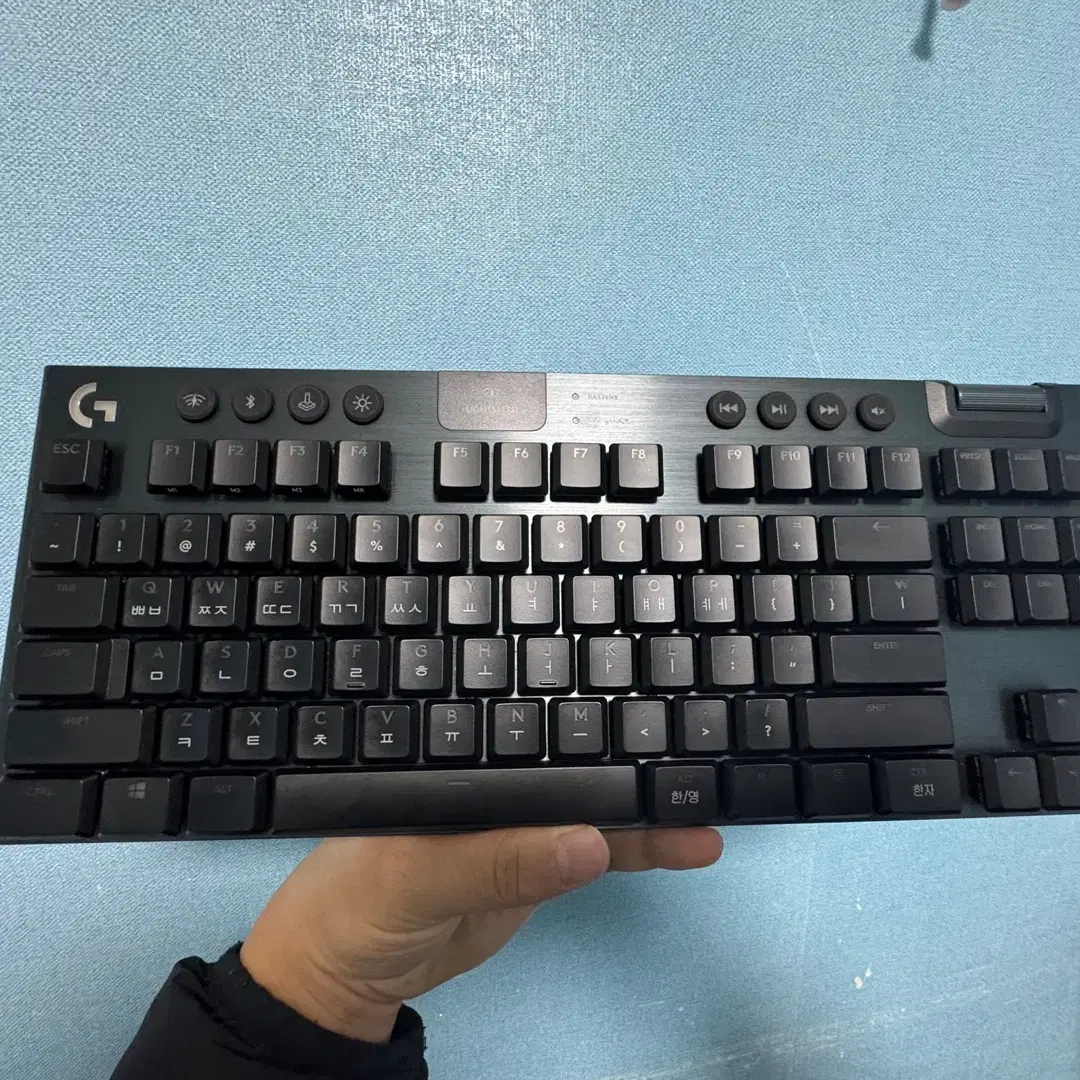 G913 tkl