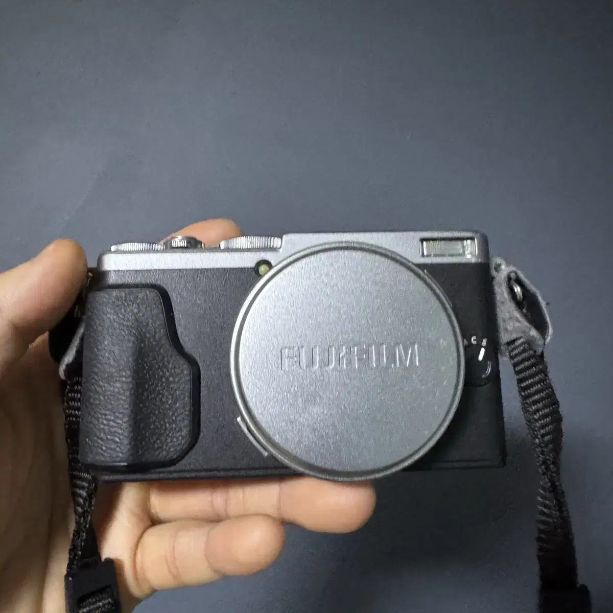 Fuji x70