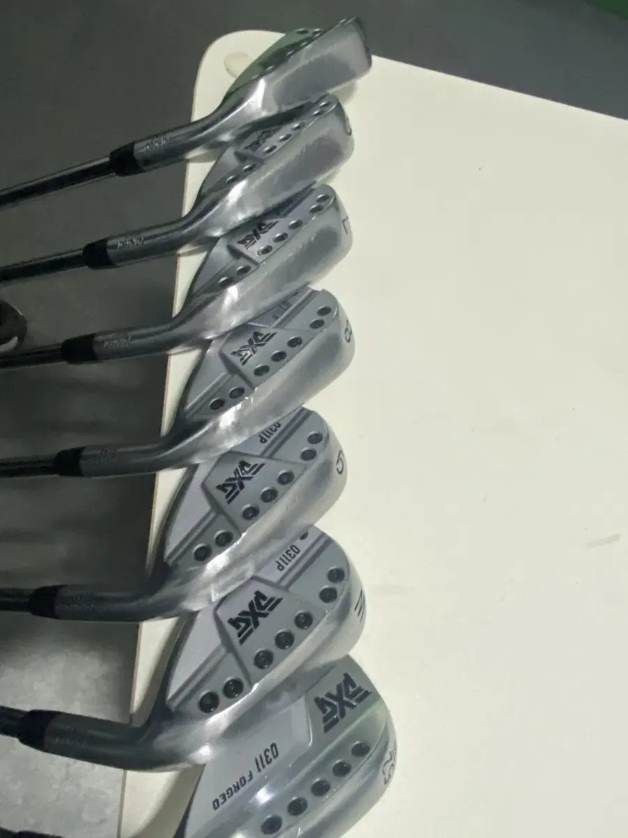 PXG ZEN3 0311p 아이언 8개 세트(56~5번)