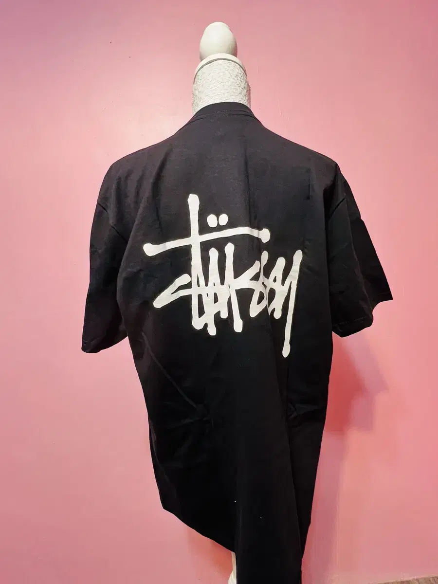 스투시 Basic Stussy Tee 1904870 블랙 라지