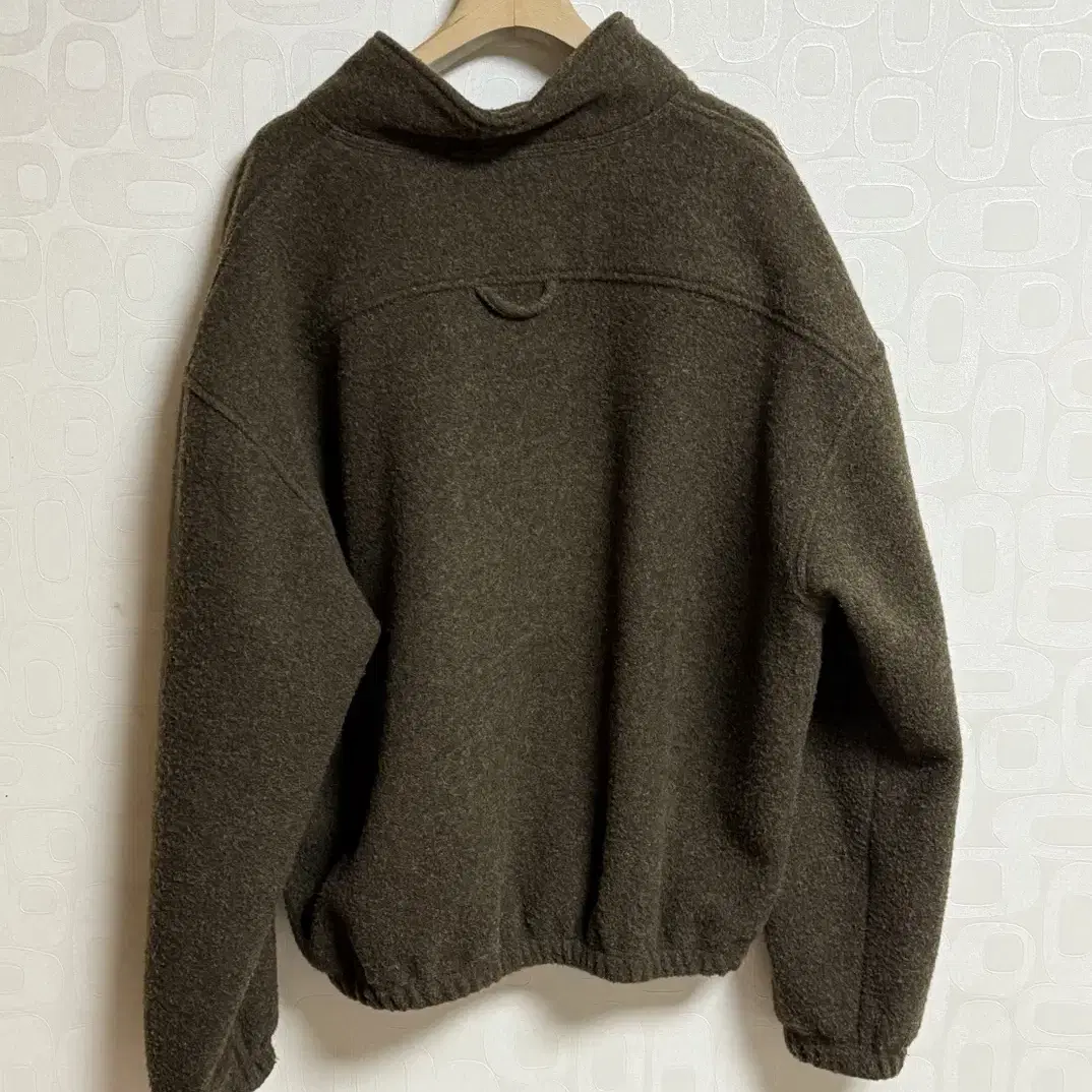 Rier natural fleece M사이즈 Ebane