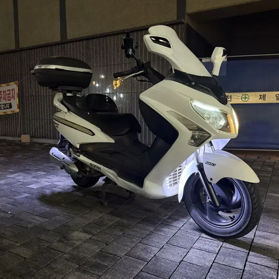 보이져125팝니다  (pcx125,cbr125,nmax125,보이져125