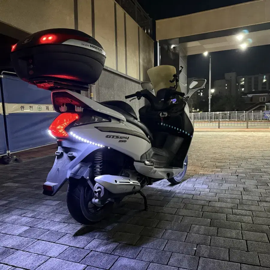 보이져125팝니다  (pcx125,cbr125,nmax125,보이져125