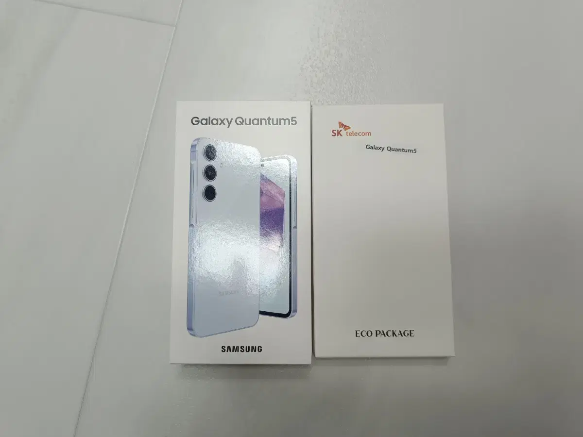 Selling an unsealed Galaxy A55 Quantum 5 Ice Bloo.