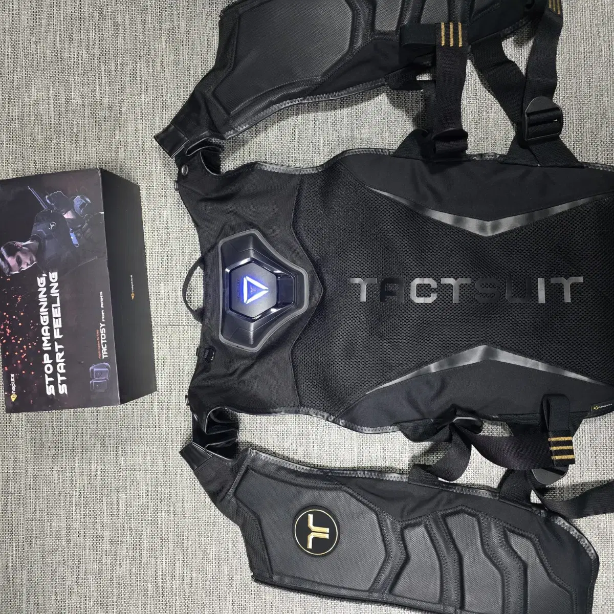 비햅틱스 촉각슈트 TactSuit X40