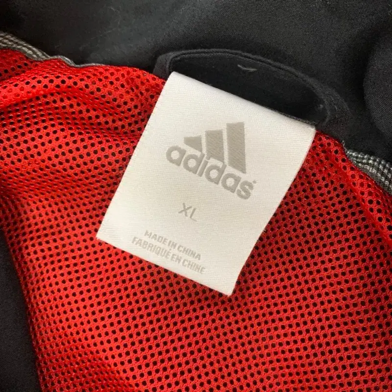 XL ADIDAS 아디다스 삼선 패디드 바람막이 자켓 A00381