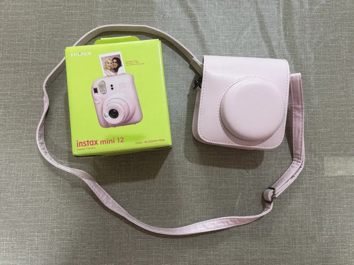 폴라로이드 카메라 instax mini12 핑크