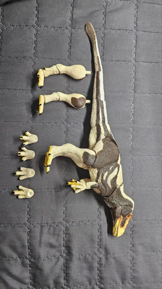 Beast of Mesozoic Eutyrannus unsealed Figures