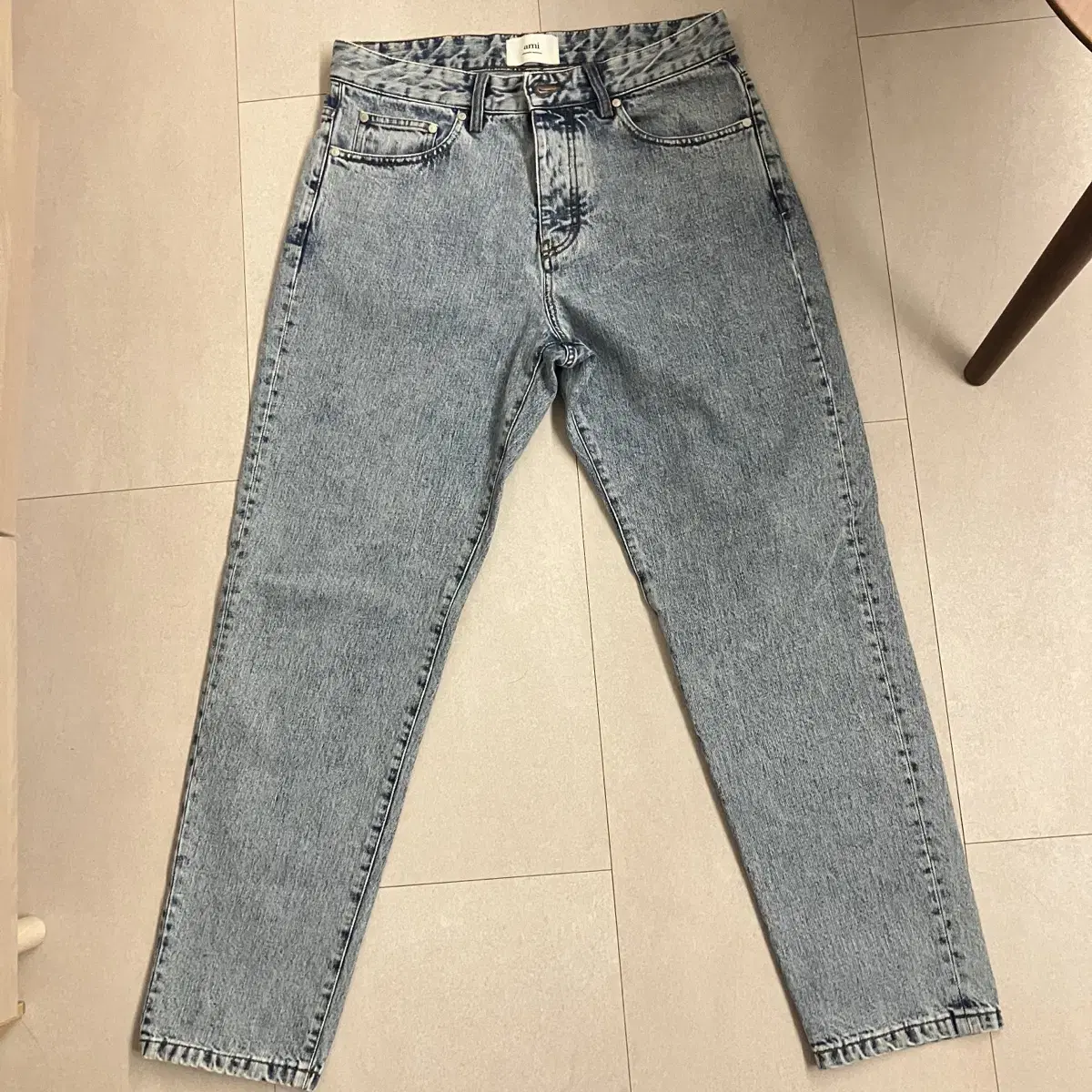 AMI AMI Jeans (Tapered FIt) size 31