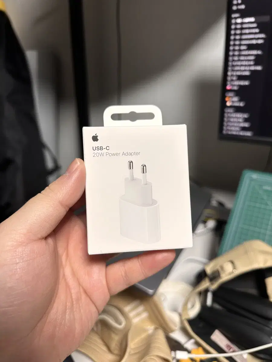 애플 정품 USB-C 20W 전원 어댑터