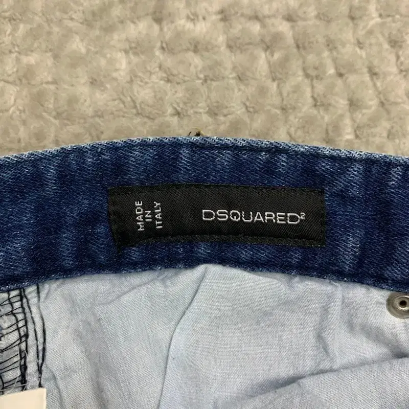 40 DSQUARED2 디스퀘어드2 청바지 A00466