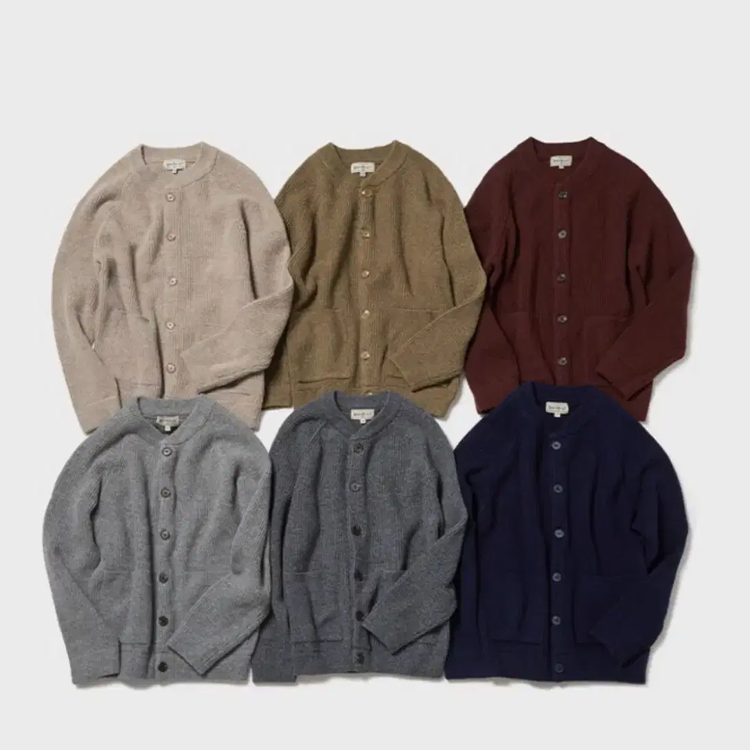 부기홀리데이 가디건 LAMBSWOOL ROUND NECK CARDIGAN