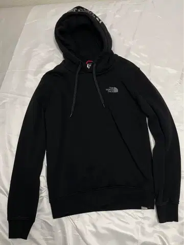 노스페이스 블랙 후드 부착 후드티
