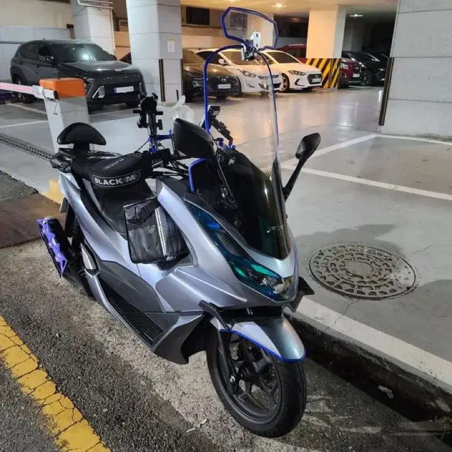 Pcx125 22년식 3천키로