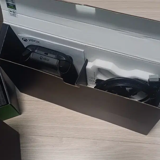 xbox series x  엑시엑 풀박스 팝니다