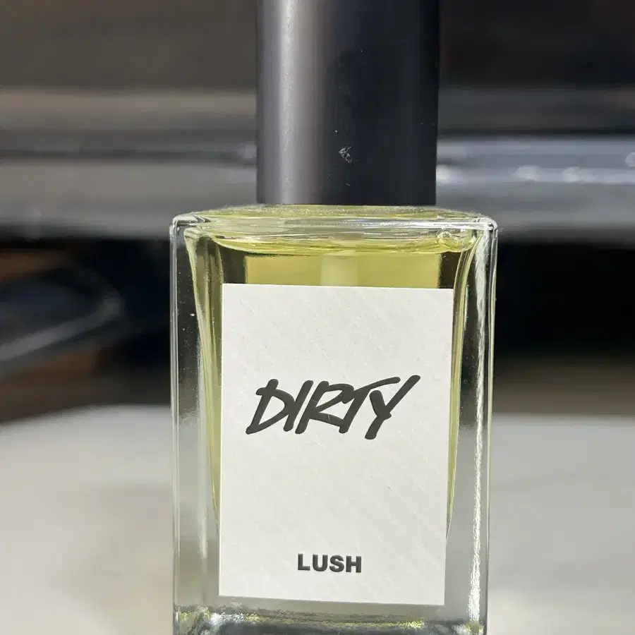 러쉬 LUSH 더티 퍼퓸 30ml