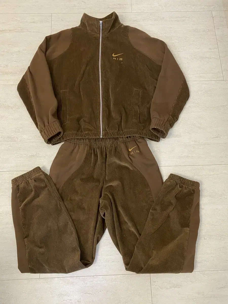 Nike Corduroy Full-Length Zip-Up Pants Set