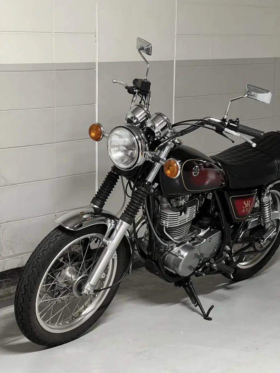 SR400 2014 정수 15xxxkm 썬버스트 7주년 복각 모델