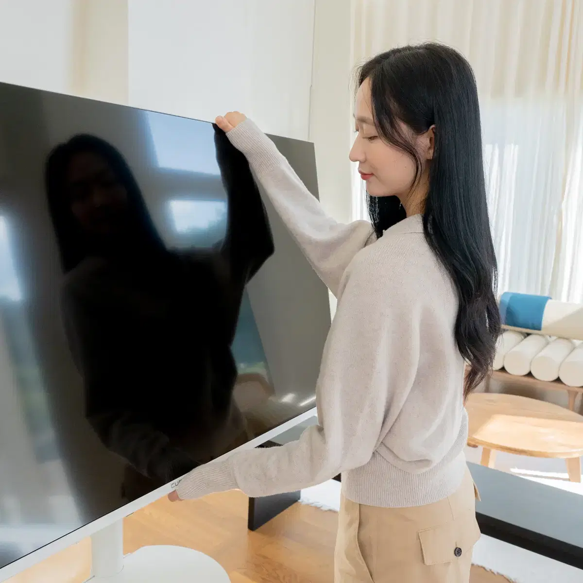 무빙큐빅스 50인치 4K UHD QLED TV 화이트에디션 삼탠바이미