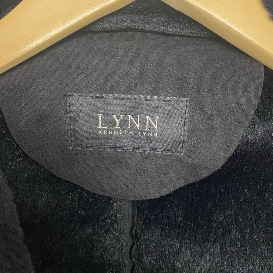 LYNN 린 무스탕 코트 (55-66)