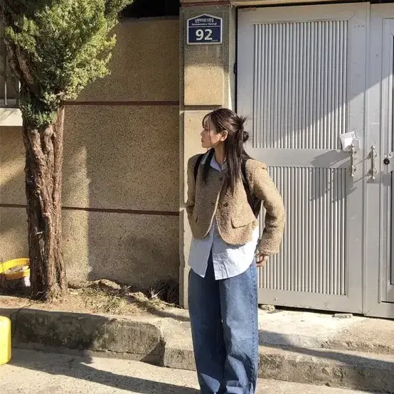 윈아웃 데일리쥬 부클 울 자켓 베이지