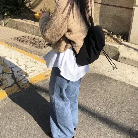 윈아웃 데일리쥬 부클 울 자켓 베이지