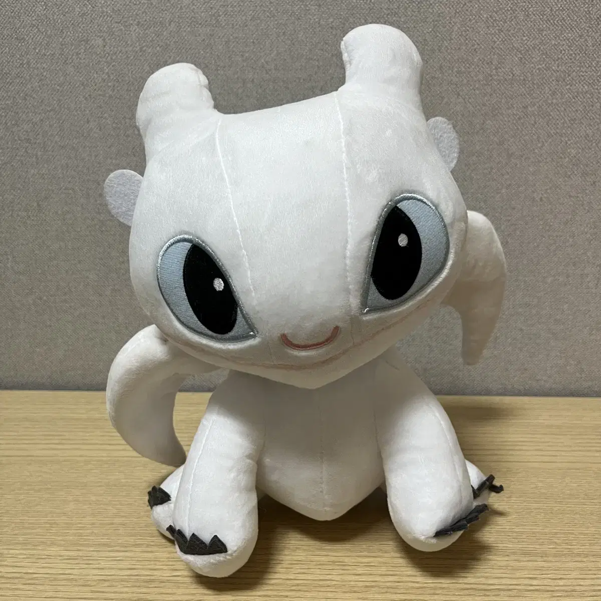 드래곤길들이기 라이트퓨리 시팅 인형 25cm