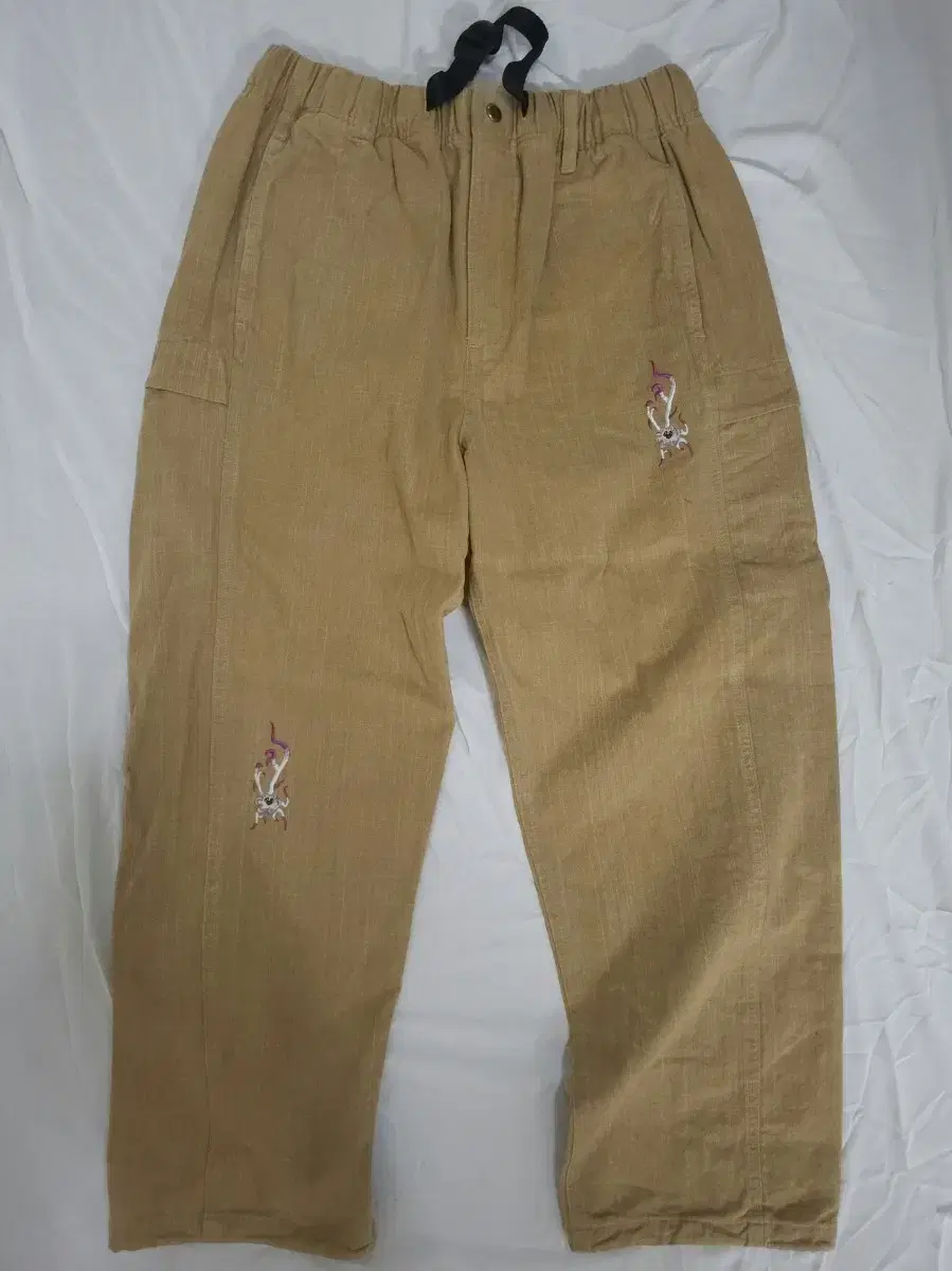 예스아이씨 Soki Camper Pants Beige (새상품)