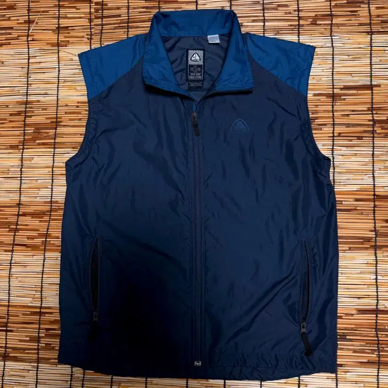 Nike ACG Navy bloo Tech Vest L