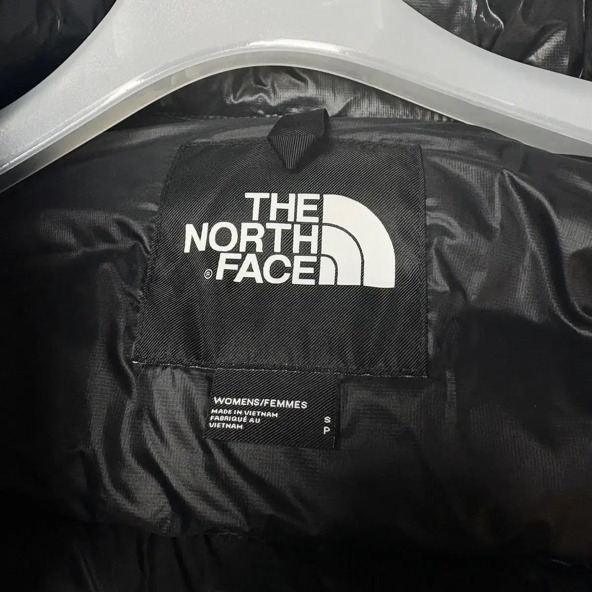 노스페이스 해외판 S 700 눕시 숏 자켓 TNF 블랙