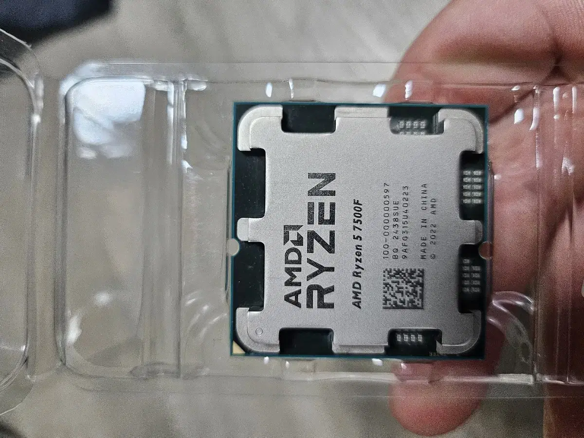 amd 라이젠 7500f 팝니다