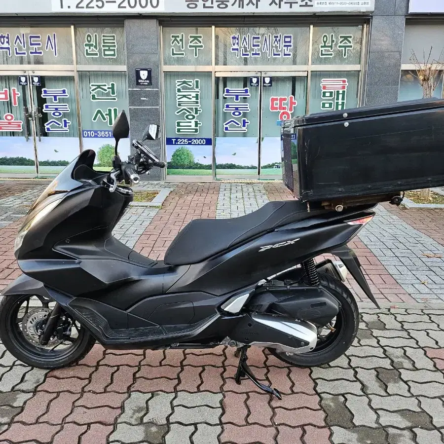 21년식 pcx125ABS 대행세팅 판매 합니다.