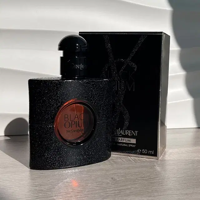 입생로랑 블랙 오피움 오 드 빠르펭 EDP 50ML