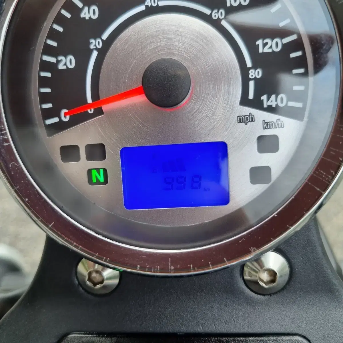 23년식 한솜 베네트125 900km 신차급 판매합니다.