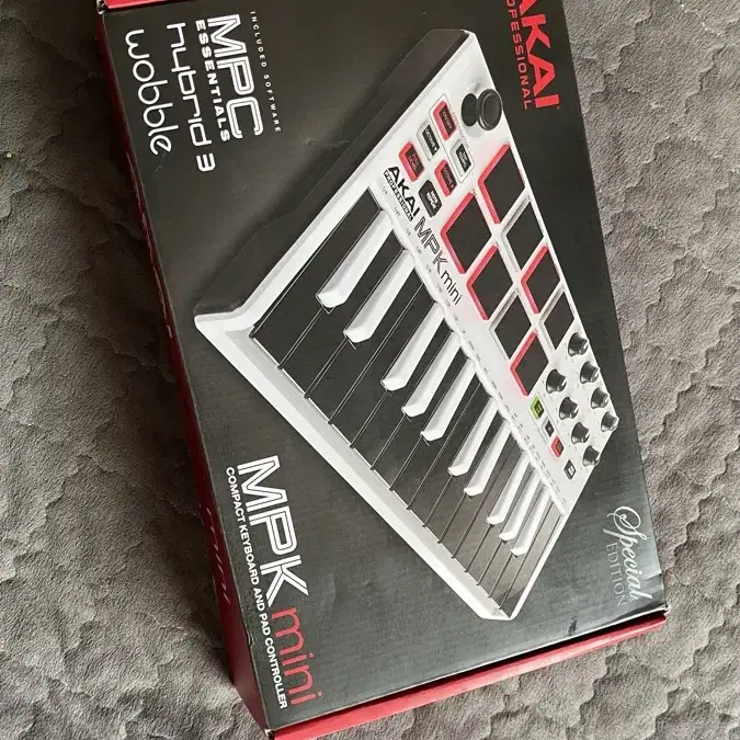 AKAI MPK MINI MK2 WHITE