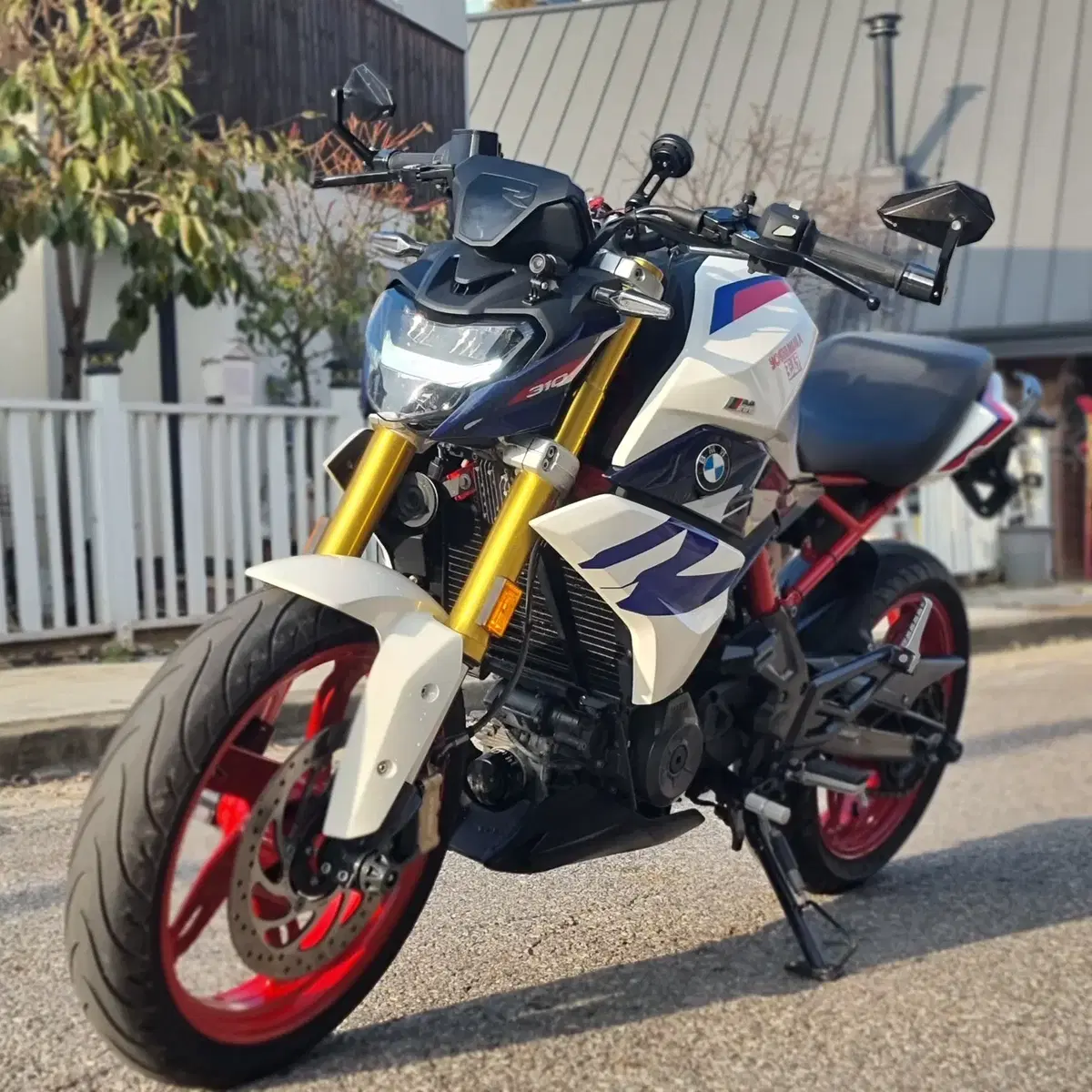 (풀배기구변완)BMW g310r 23년형 신차보증 바이크 판매합니다.