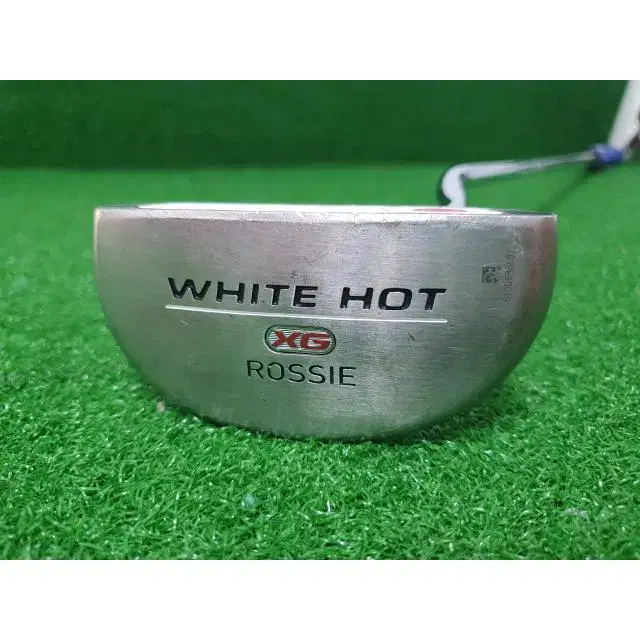 12-203 오딧세이 WHITE HOT XG ROSSIE 35인치...