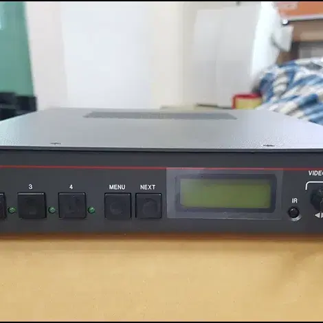 [EXTRON] DVS304 중고 4입력 비디오 & RGB 스케일러