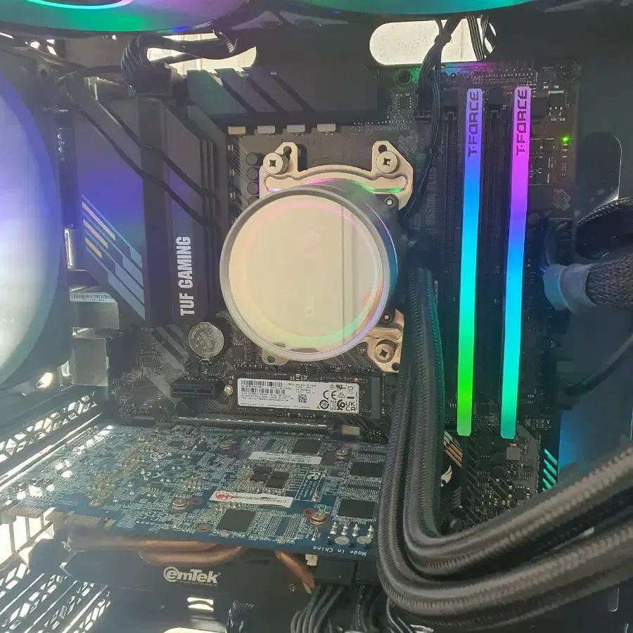 고성능 라이젠 cpu, 메인보드, ssd, DDR4 램, 파워, 수냉쿨러