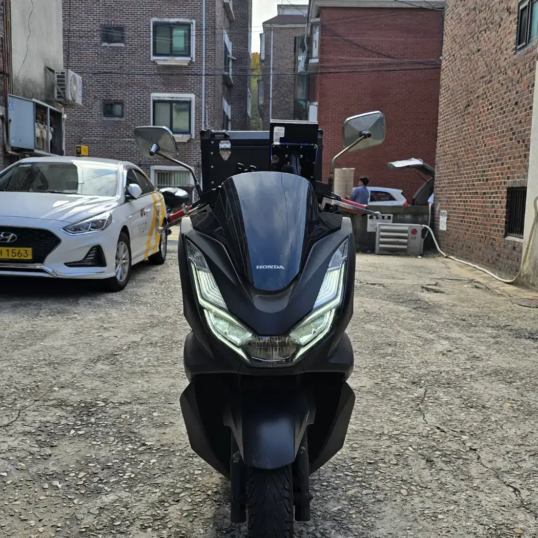 21년식 PCX125 ABS 배달세팅 블랙 팝니다